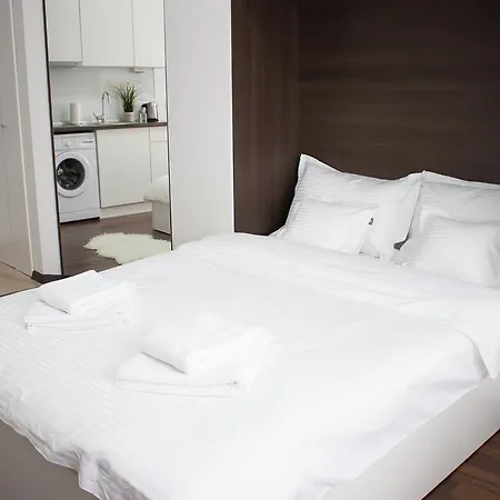Apartment Grand - Doamnei *
